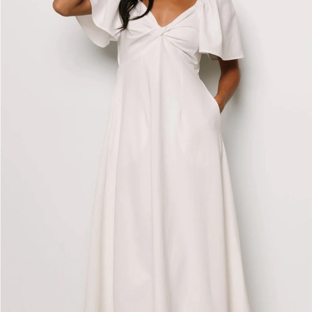 White dress - Picture 3 of 4